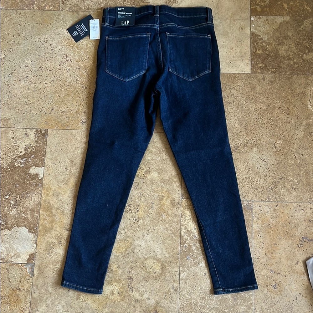 GAP High Rise Jeggings - Picture 2 of 4